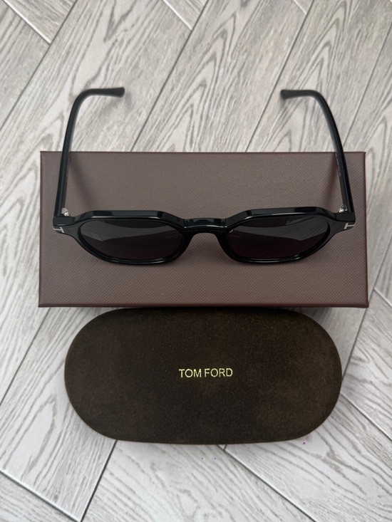 Tom Ford Other - Tom Ford Black Slim Rectangular Men’s Sunglasses